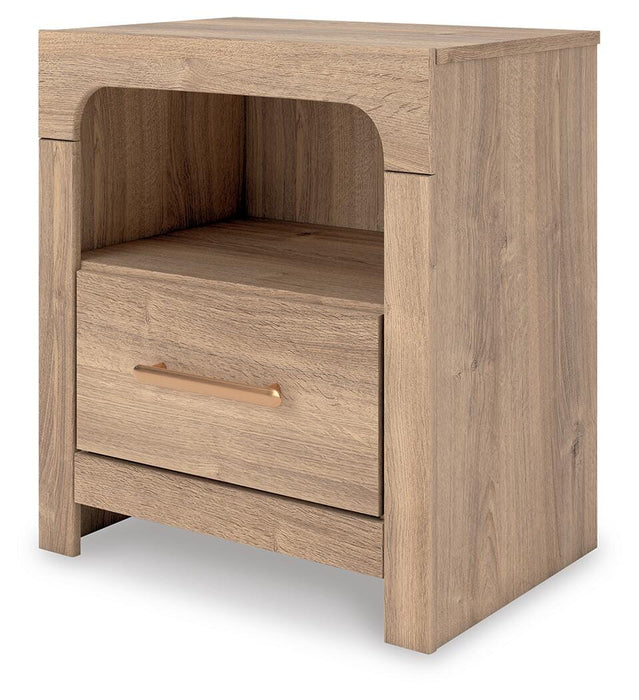 Kinlanni Bedroom Set - Furniture 4 Less (Jacksonville, NC)