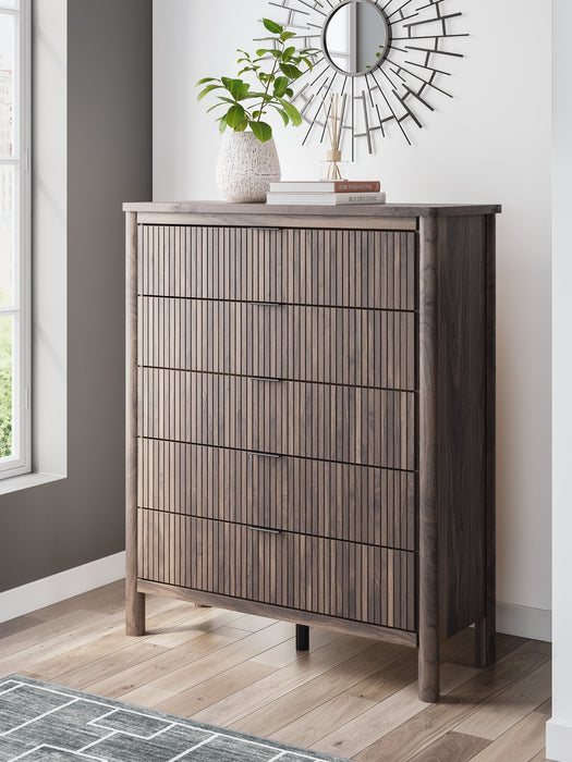 Pamytta Wide Chest of Drawers - Furniture 4 Less (Jacksonville, NC)