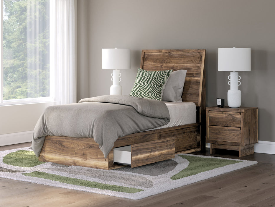 Chirason Bed - Furniture 4 Less (Jacksonville, NC)
