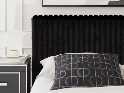 Zuraleus Bed - Furniture 4 Less (Jacksonville, NC)