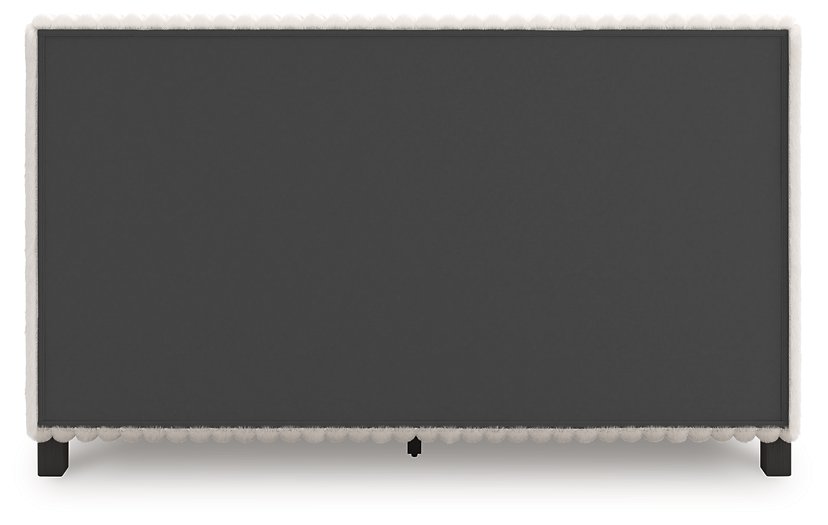 Zuraleus Bed - Furniture 4 Less (Jacksonville, NC)