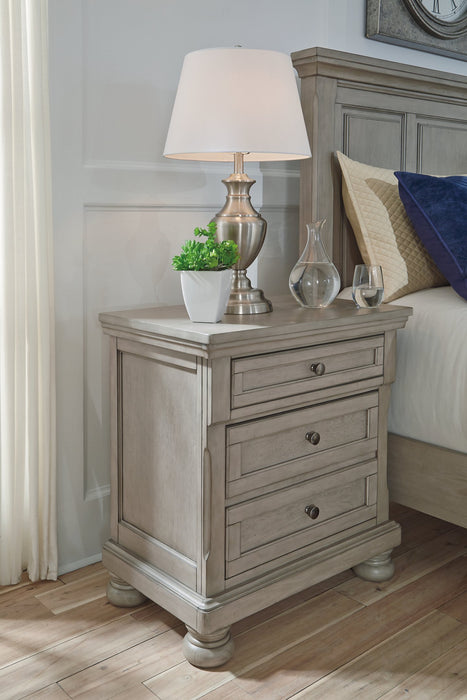 Lettner Bedroom Set - Furniture 4 Less (Jacksonville, NC)