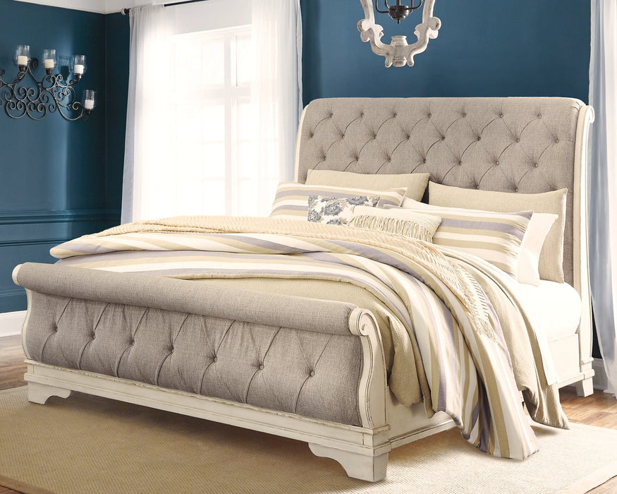 Realyn Bedroom Set - Furniture 4 Less (Jacksonville, NC)