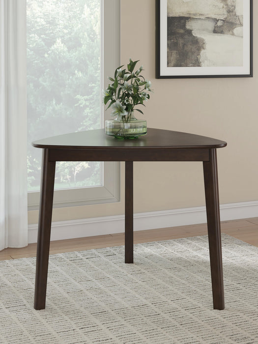 Mallenette Dining Room Set - Furniture 4 Less (Jacksonville, NC)