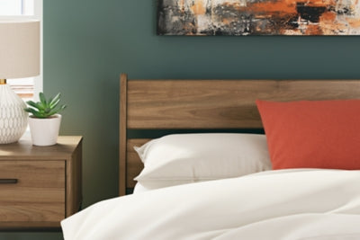 Deanlow Bed - Furniture 4 Less (Jacksonville, NC)