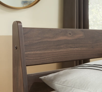 Calverson Bed - Furniture 4 Less (Jacksonville, NC)