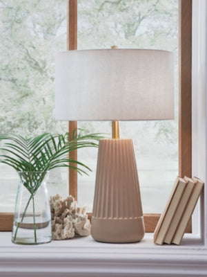 Dellner Table Lamp - Furniture 4 Less (Jacksonville, NC)