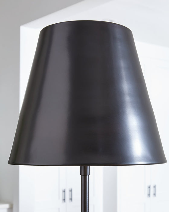 Wimner Floor Lamp - Furniture 4 Less (Jacksonville, NC)
