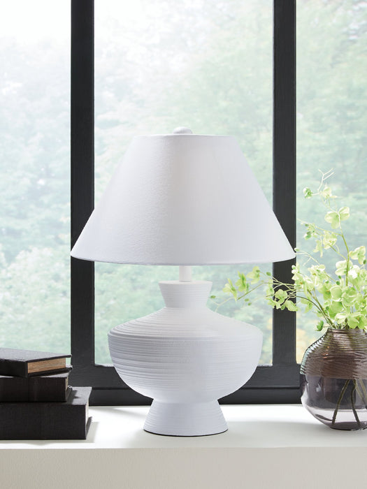 Harelwood Table Lamp - Furniture 4 Less (Jacksonville, NC)