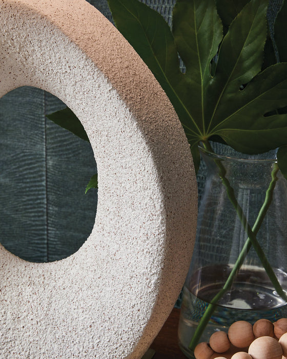 Trentlen Table Lamp - Furniture 4 Less (Jacksonville, NC)