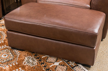 Brogliano Ottoman - Furniture 4 Less (Jacksonville, NC)