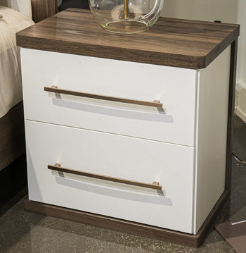Kendanport Nightstand - Furniture 4 Less (Jacksonville, NC)