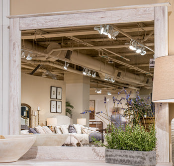 Makidern Bedroom Mirror - Furniture 4 Less (Jacksonville, NC)