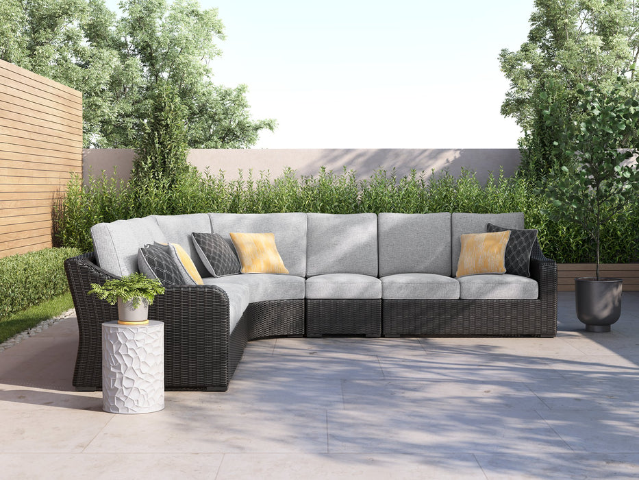 Beachcroft Outdoor Sectional - Furniture 4 Less (Jacksonville, NC)