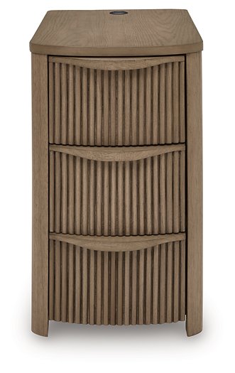 Camdill Chairside End Table - Furniture 4 Less (Jacksonville, NC)