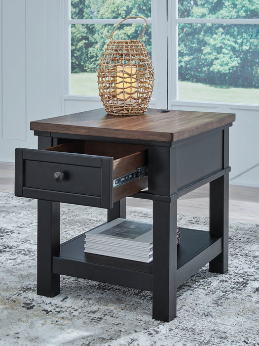 Wildenauer End Table - Furniture 4 Less (Jacksonville, NC)